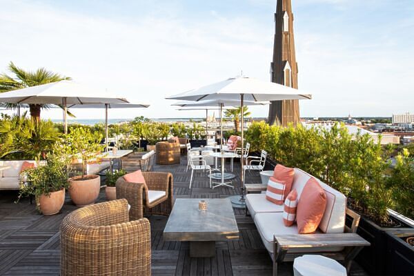 Top 7 Downtown Charleston Hotels to Stay at in 2024