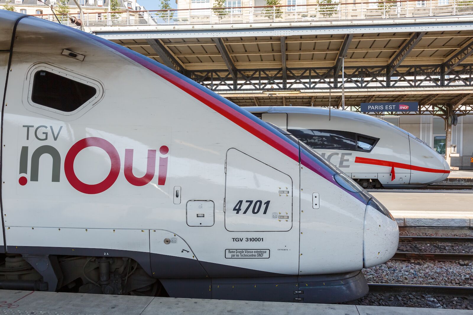 The TGV InOui, the high-speed train that runs between Paris and Barcelona