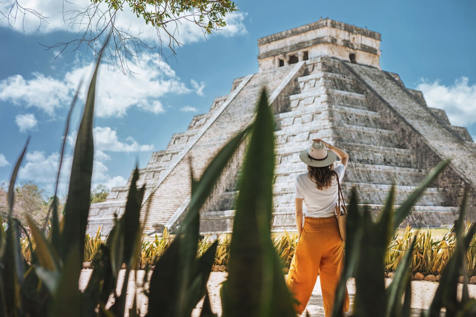 direct flights from chicago - woman at chichen itza