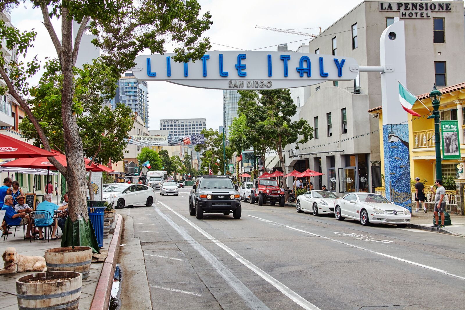 airbnbs in downtown san diego - little italy sign