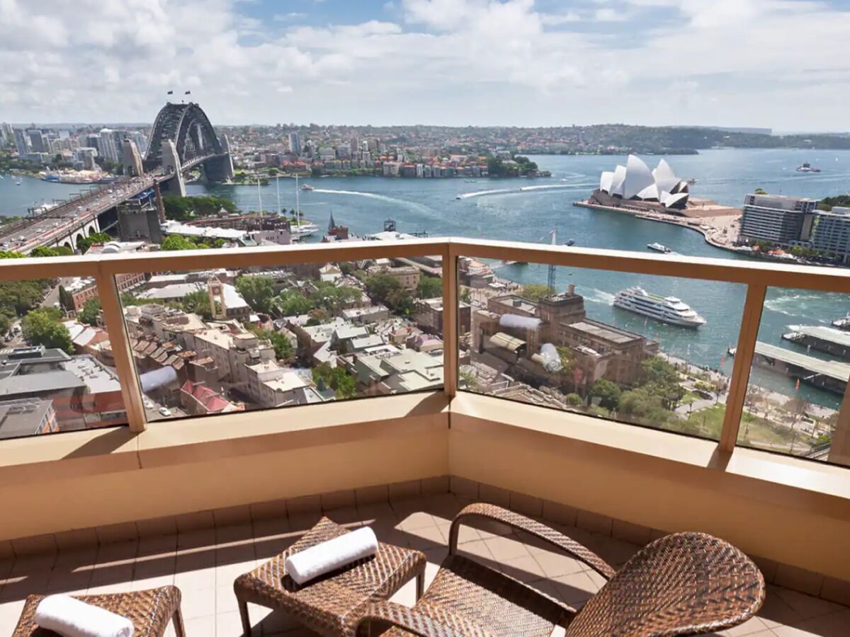 11 Sydney Airbnb Rentals To Live Your Best Life Down Under