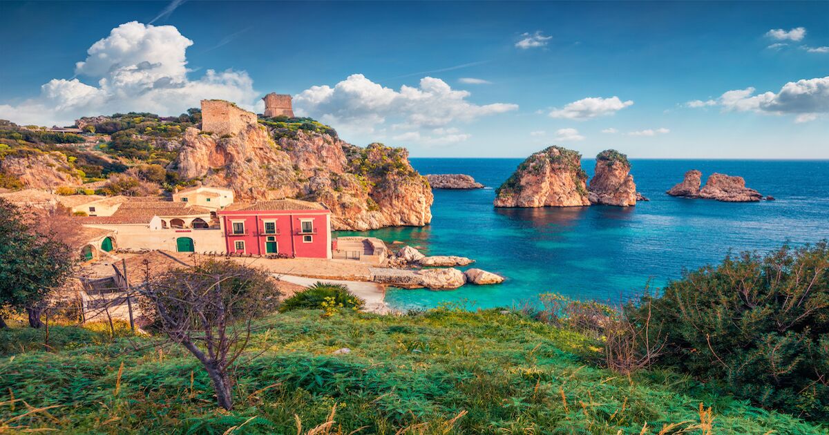 This Seaside Hotel in a Fishing Village Is the Most Relaxing Way To See Sicily