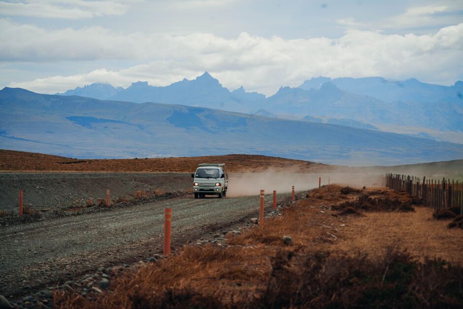 torres del paine guide - car on dirt road