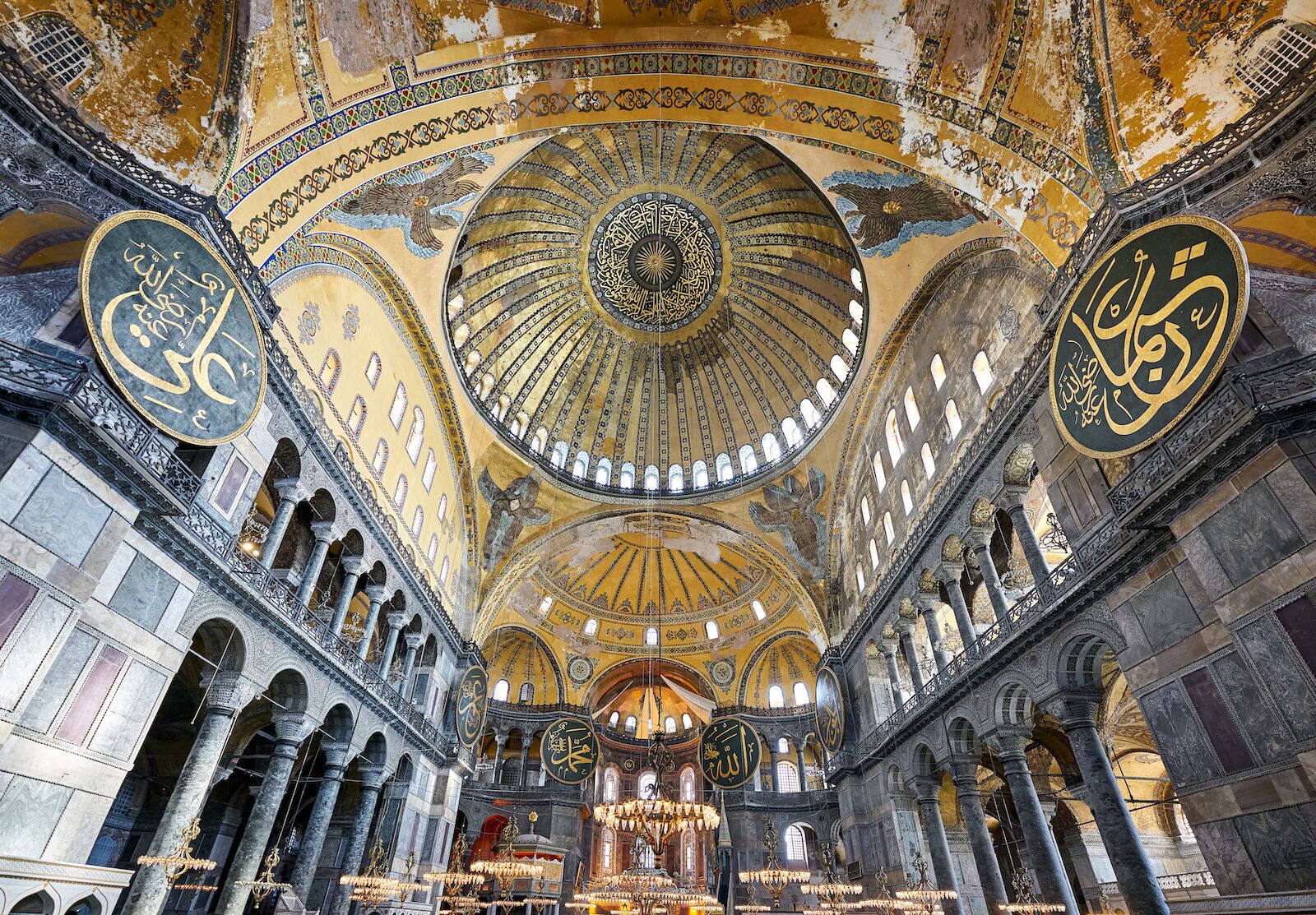 Hagia Sophia inside dome
