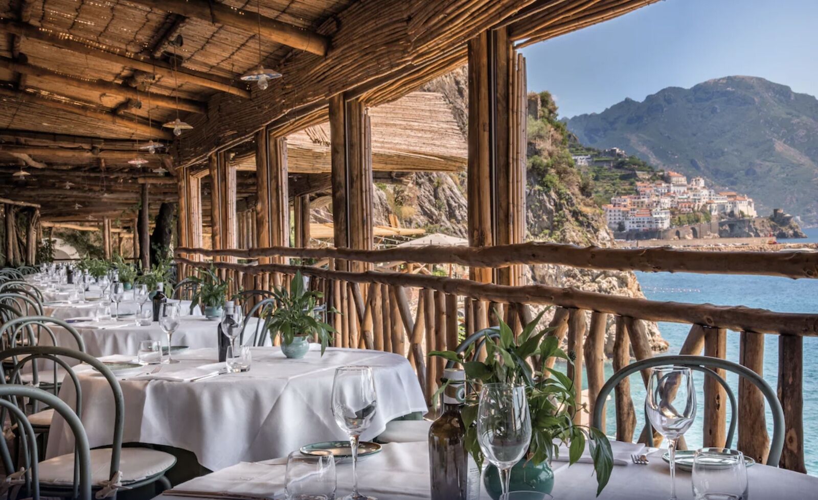 8 Beach Resorts To Soak Up The Summer In Italy 8 Beach Resorts To Soak Up The Summer In Italy