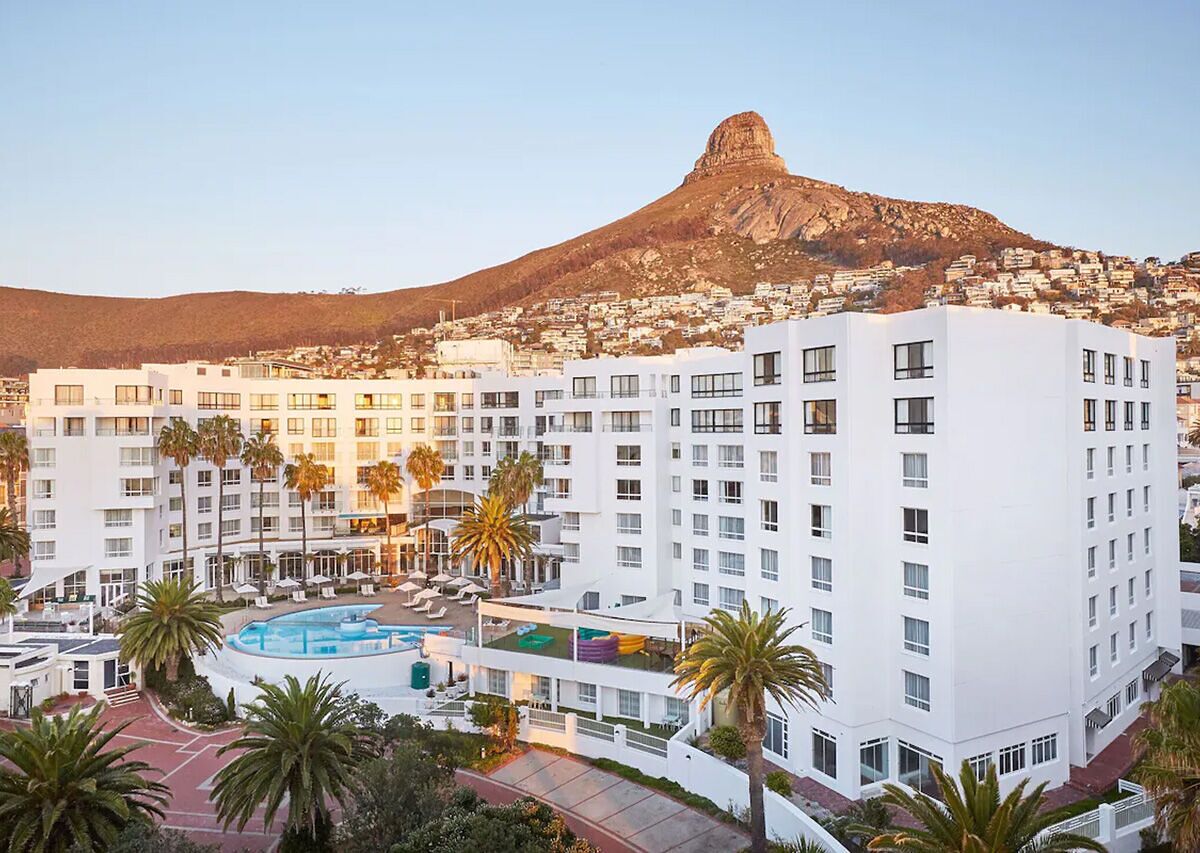 Cape Town Hotels - Radisson Hotel Waterfront - South Africa Hotels
