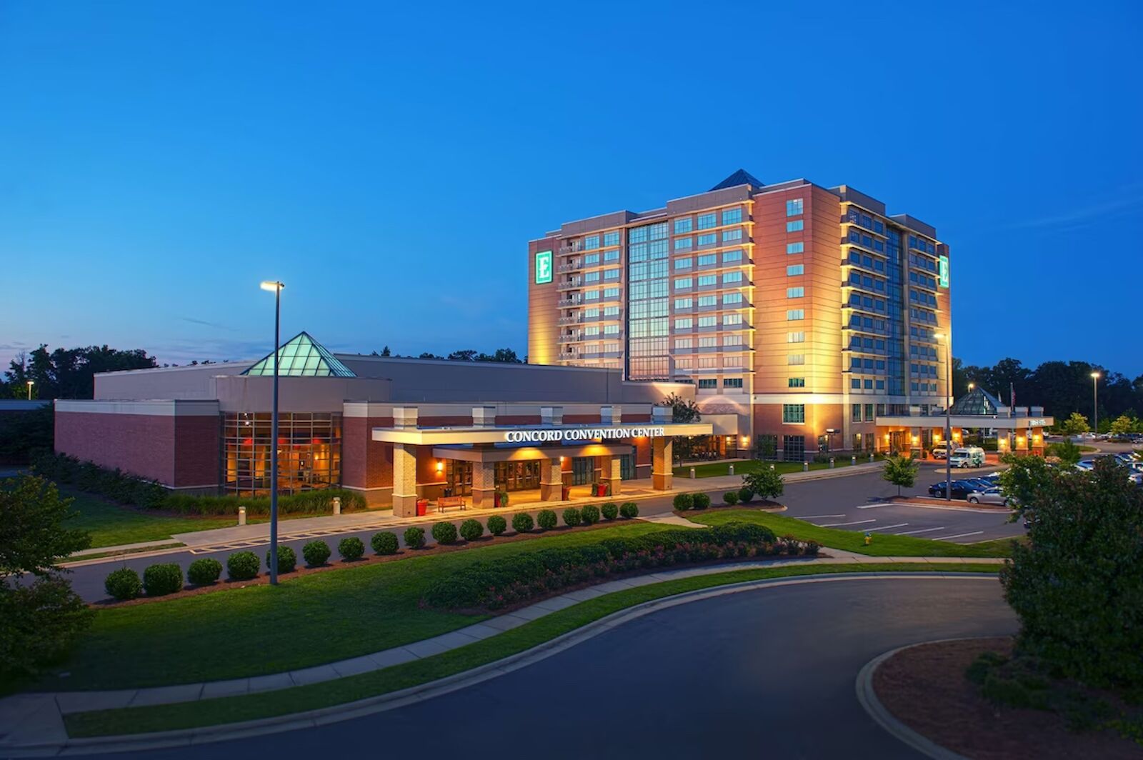 embassy suites by charlotte speedway