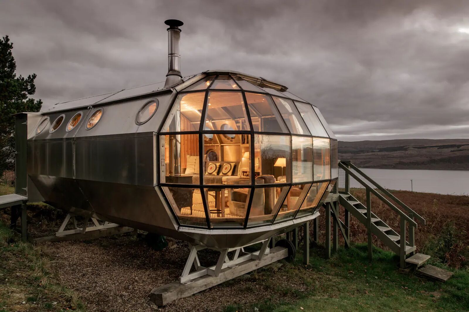 airship glamping location in scotland