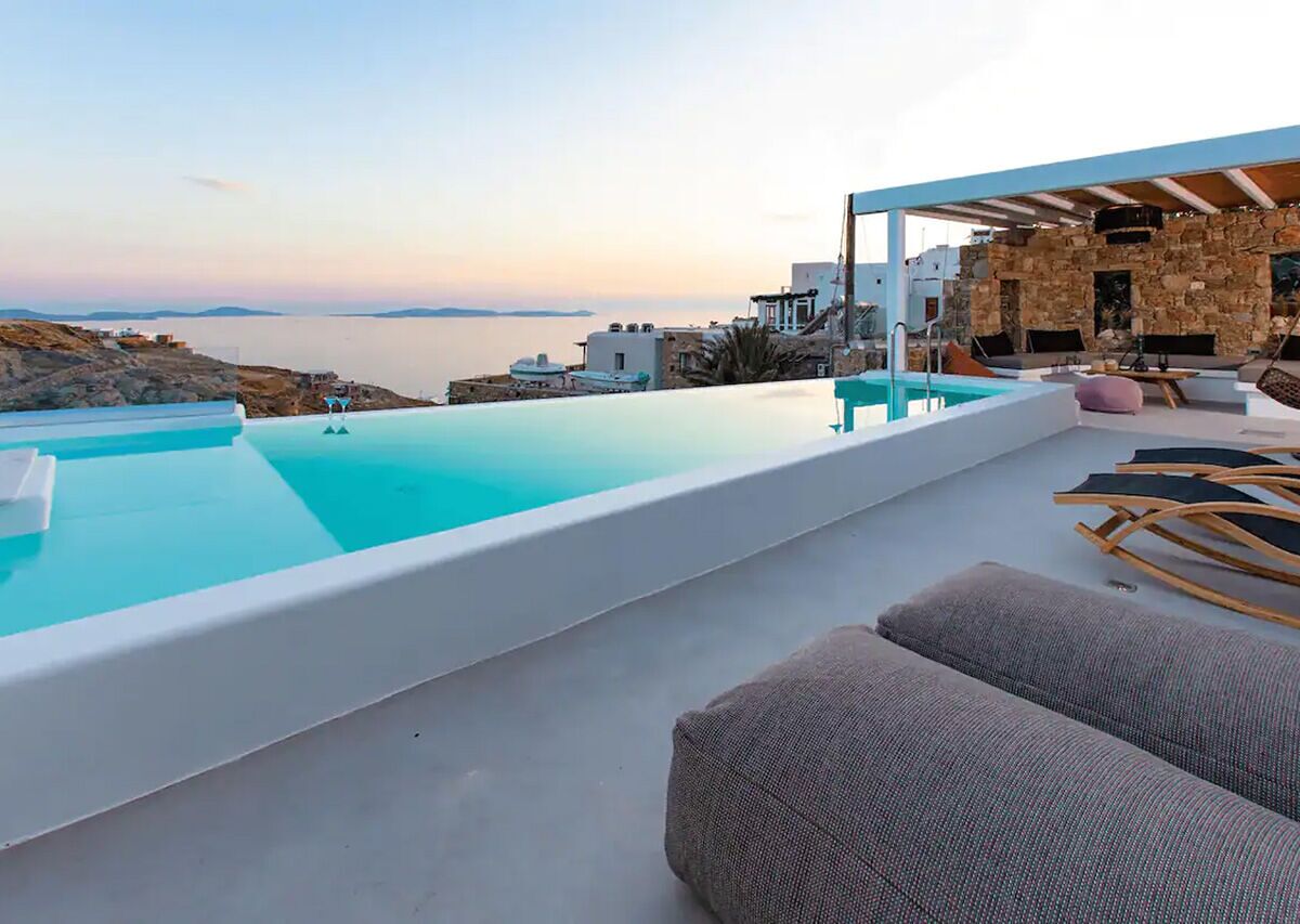 11 Stunning Airbnbs in Mykonos for an Unforgettable Greek Getaway