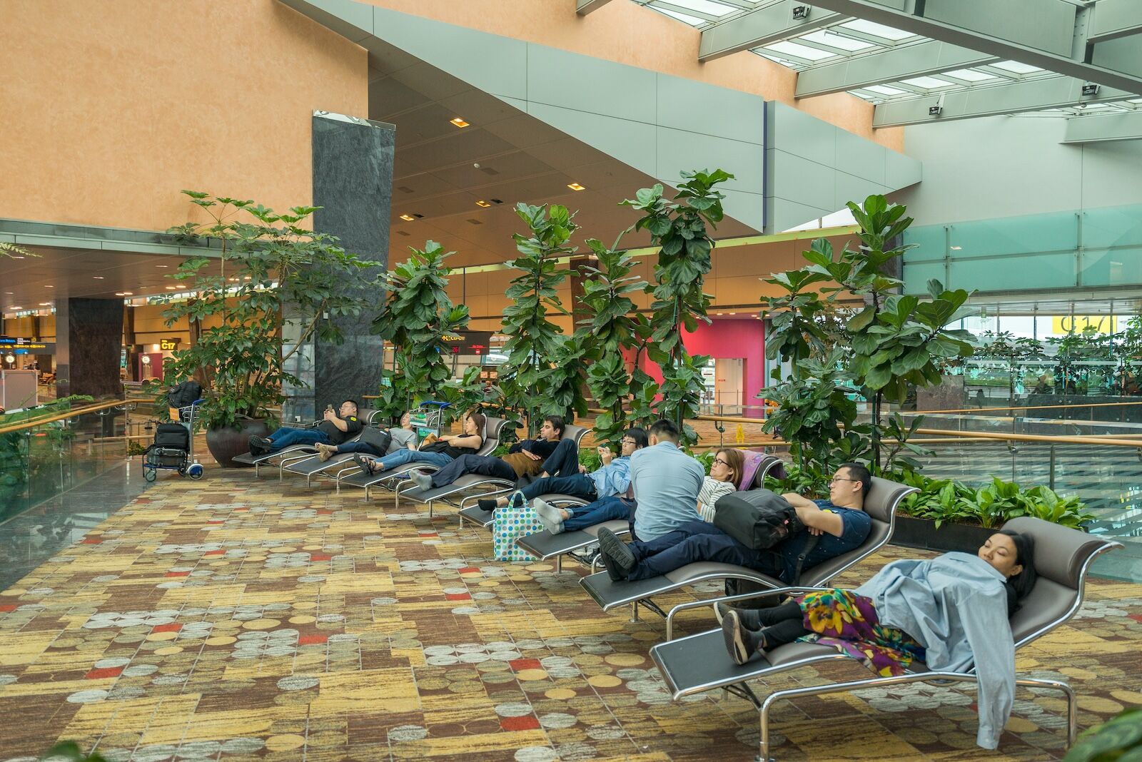 sleeping lounge at changi airport