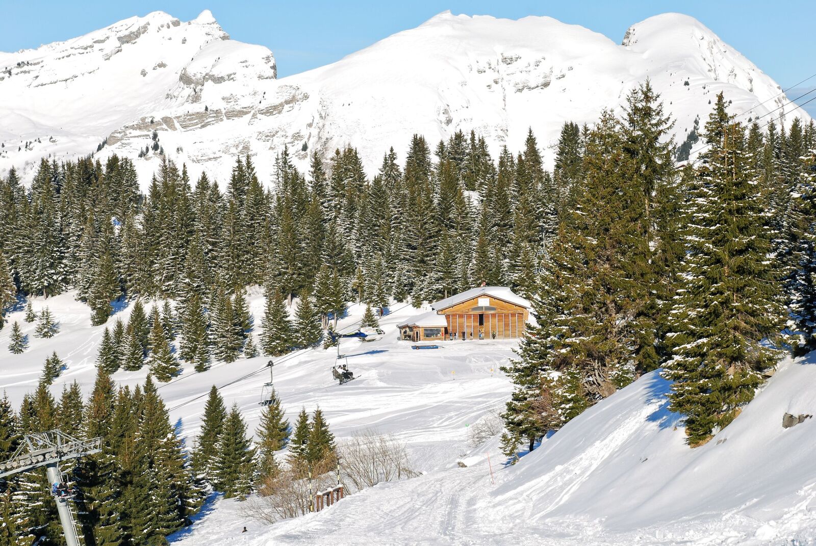 portes du soleil - skiing in switzerland 