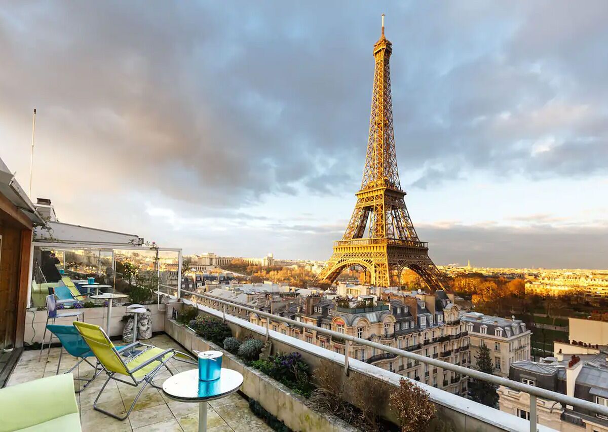 12 Romantic Airbnbs For The Paris Olympics