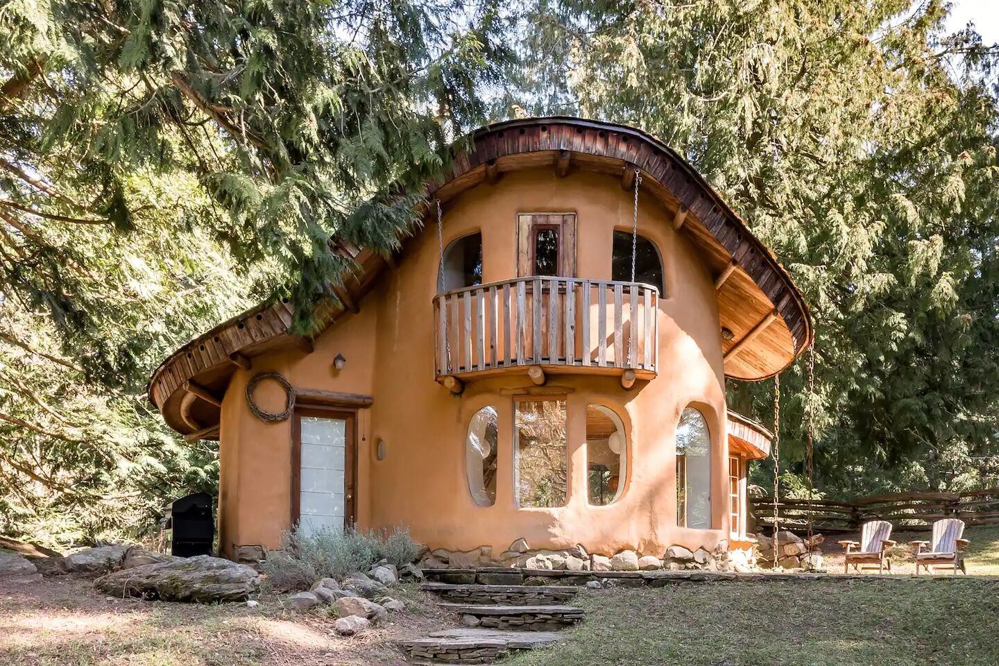 cob cottage on airbnb