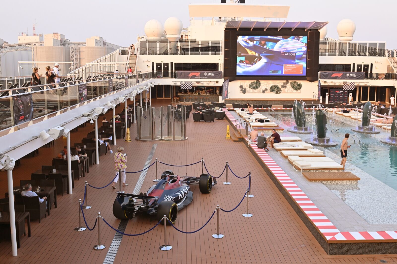 Atmosphere Pool with MSC F1 car