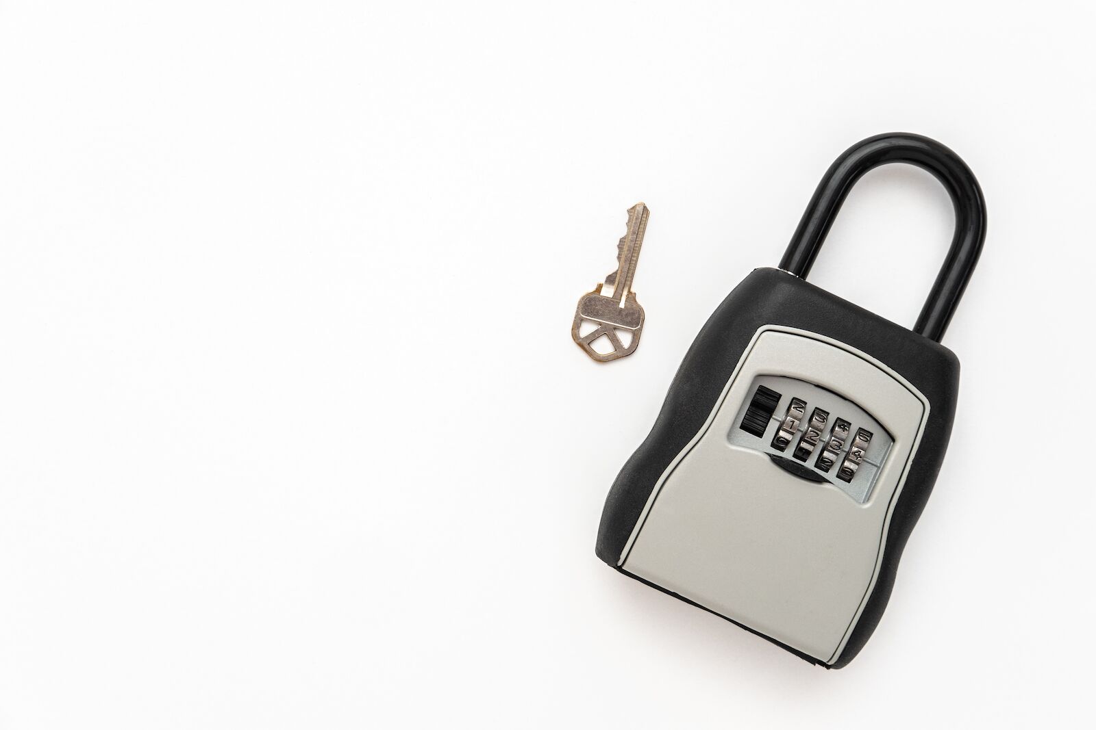 airbnb key lock box
