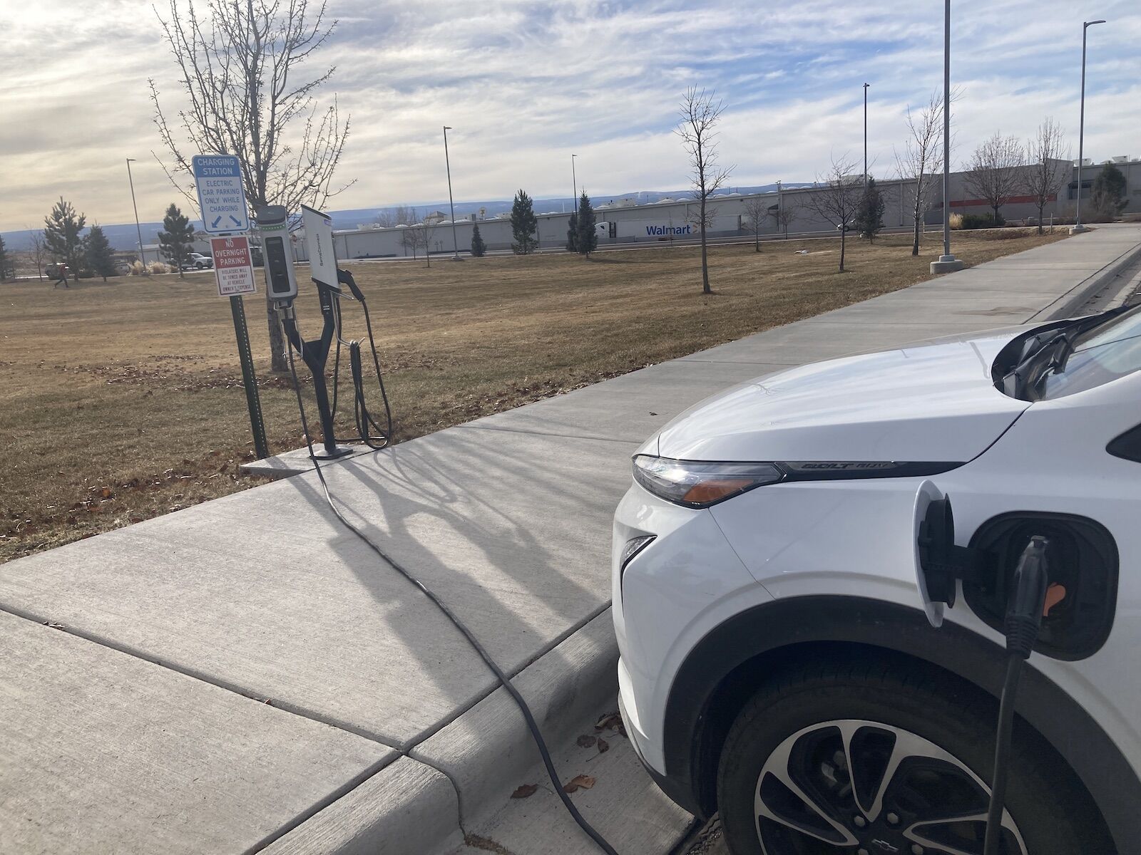 chevy bolt on ev charger