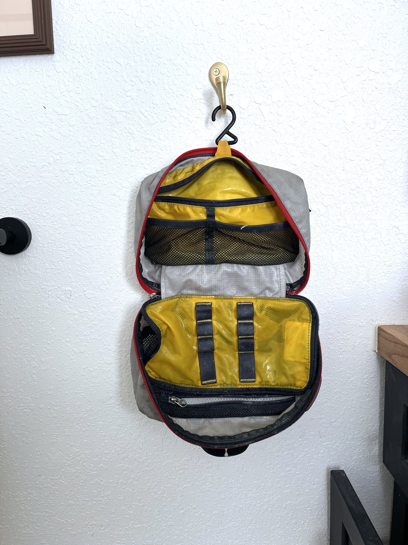 Mountainsmith Essentials Stash Small Travel Organizer Duffel Bag