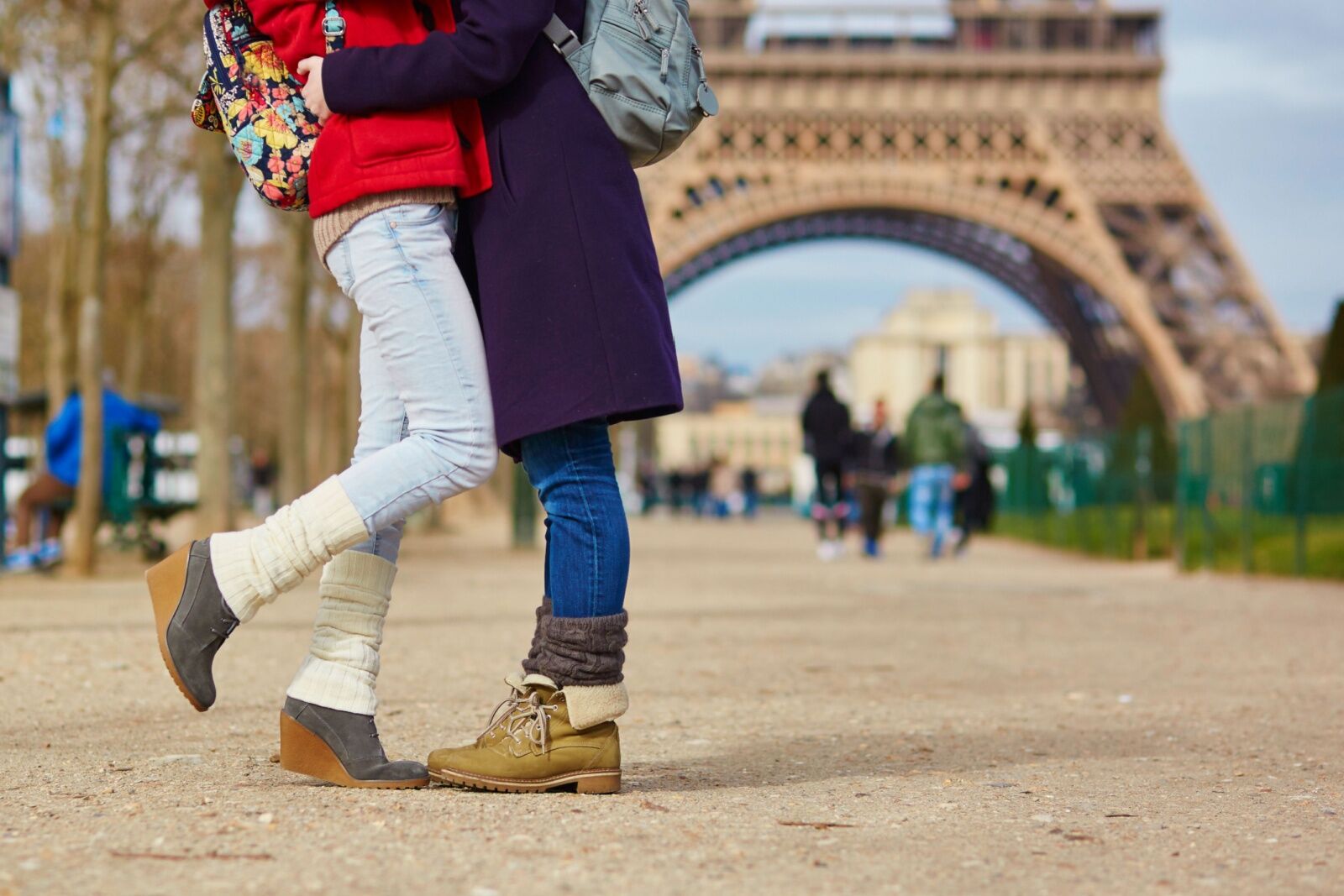 airbnb gay friendly cities - women in paris