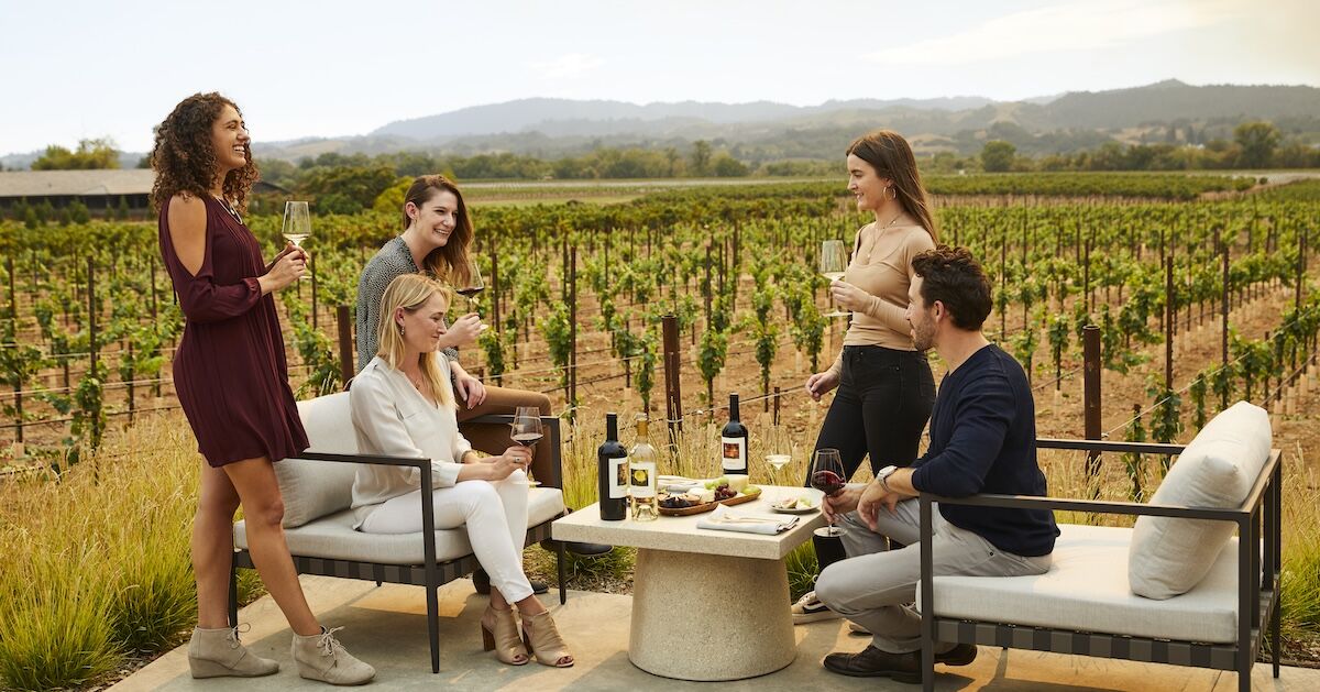 What to Do in Healdsburg, Sonoma County's Coolest Wine Town