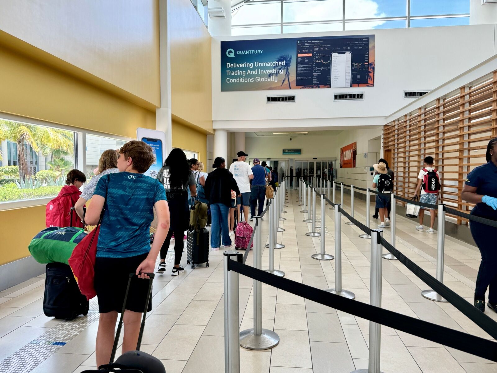 tsa precheck participating airlines - long line