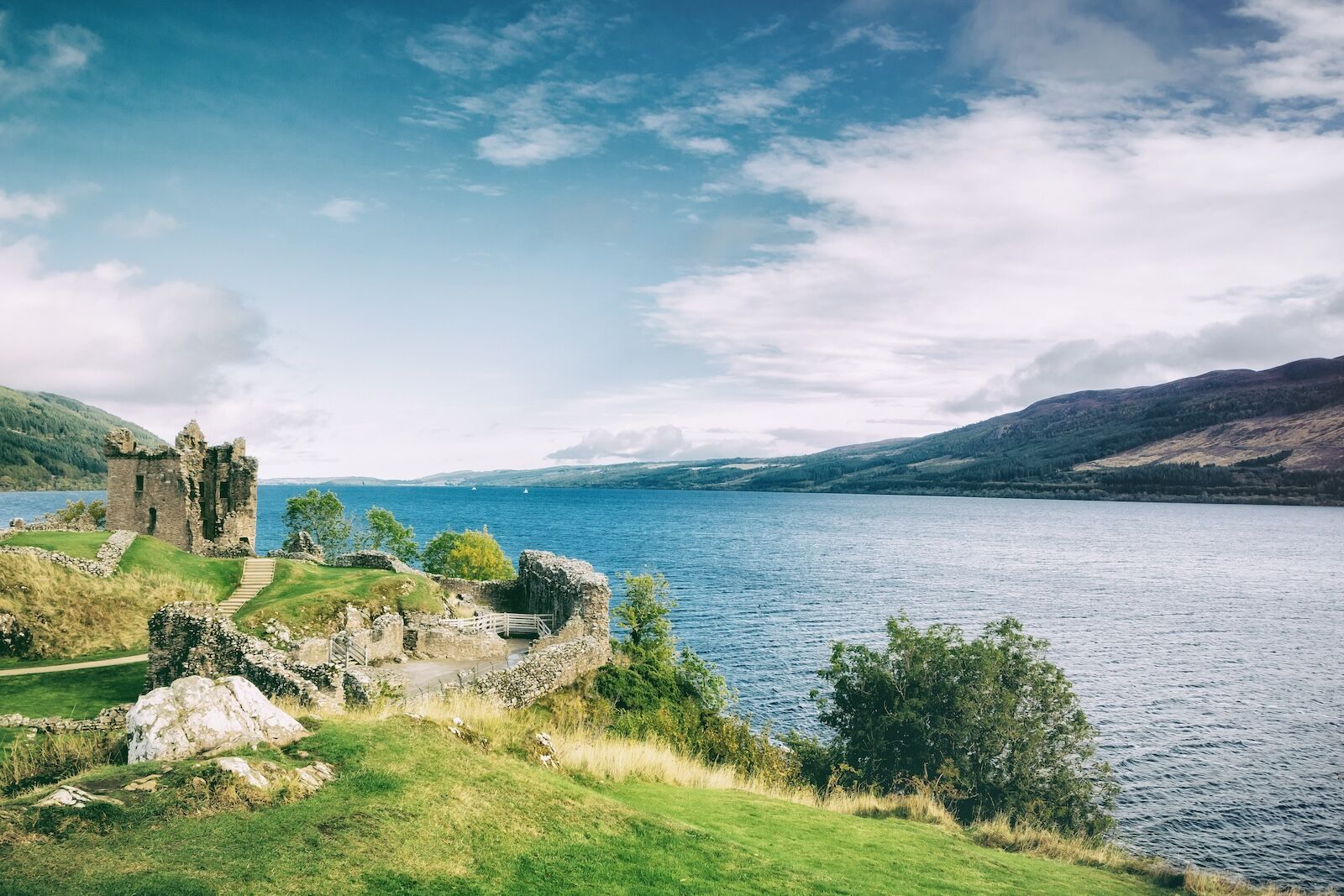 castle on loch ness