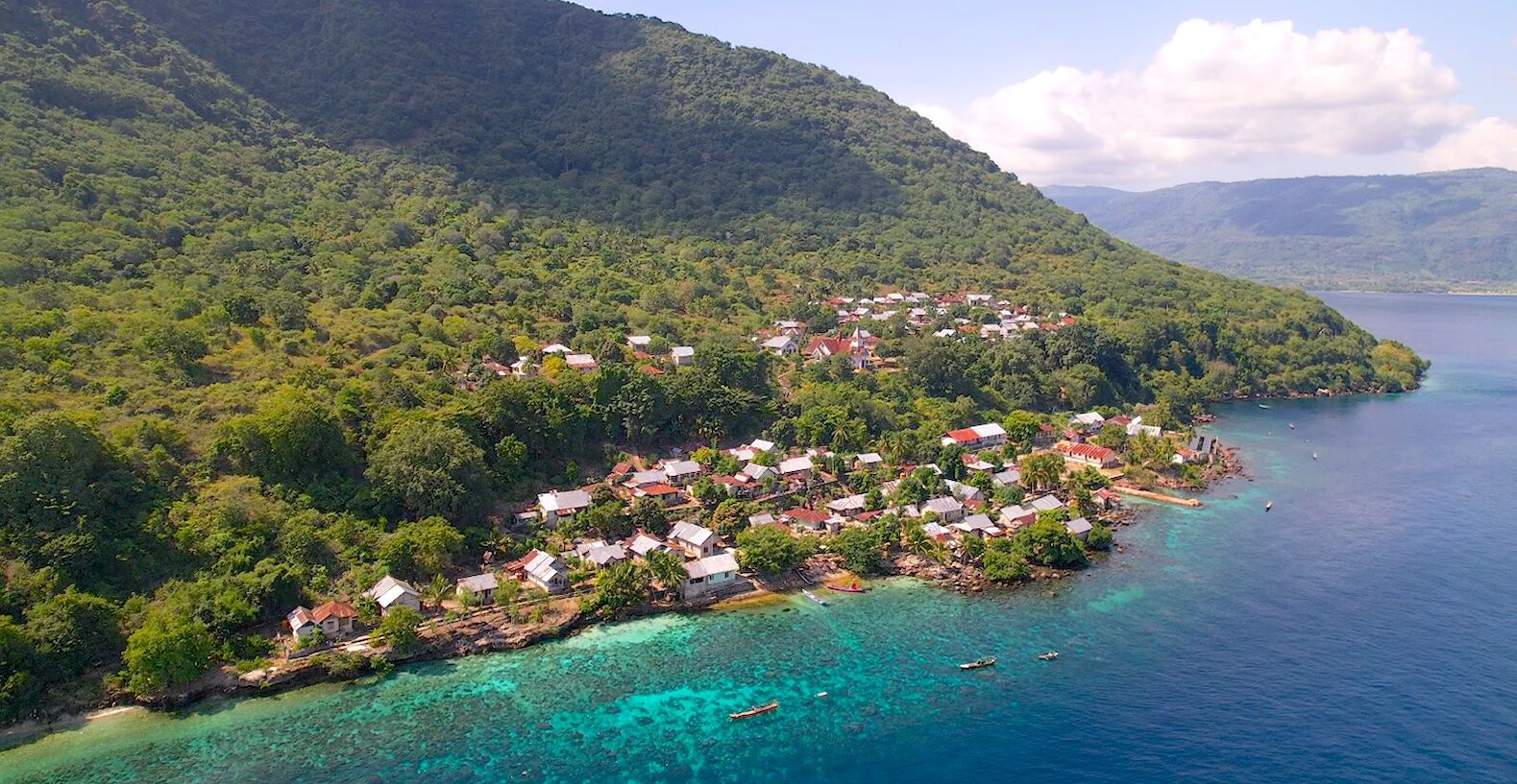 indonesia sailing - village on alor