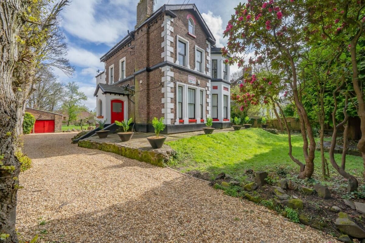 stay-in-the-casbah-coffee-club-where-the-beatles-played-their-first-gigs