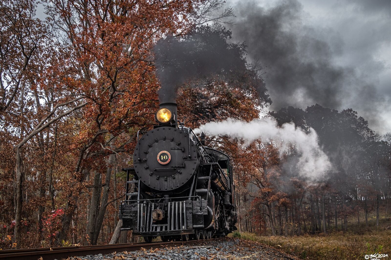 The East Broad Top railroad operating in the fall.