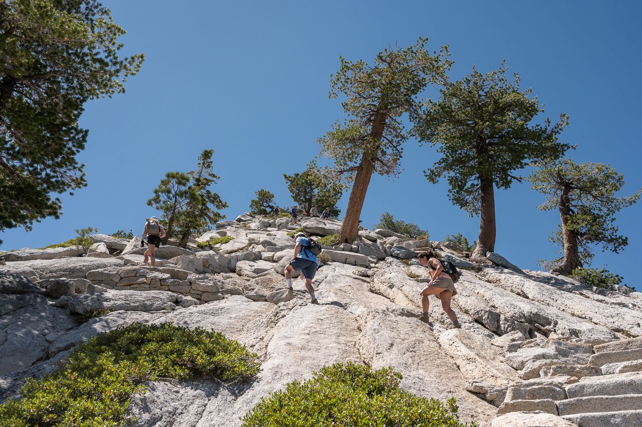 hiking to half dome in yosemite national park