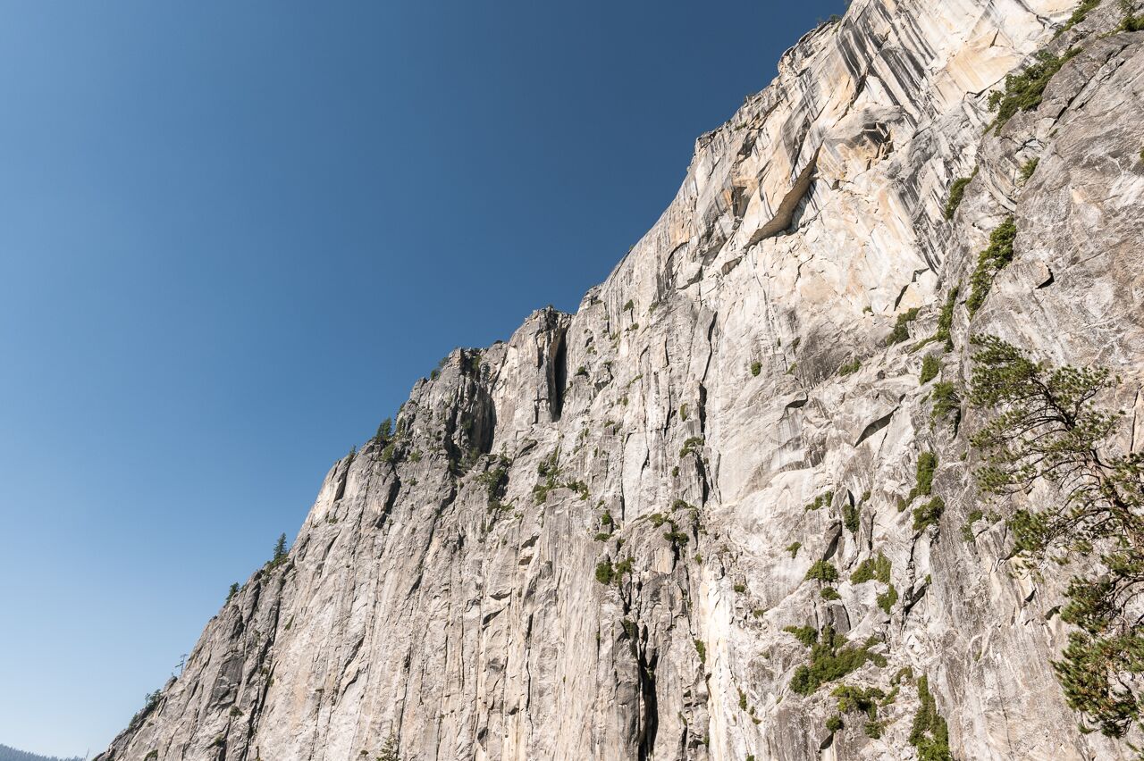 cliff face in yosemite national park