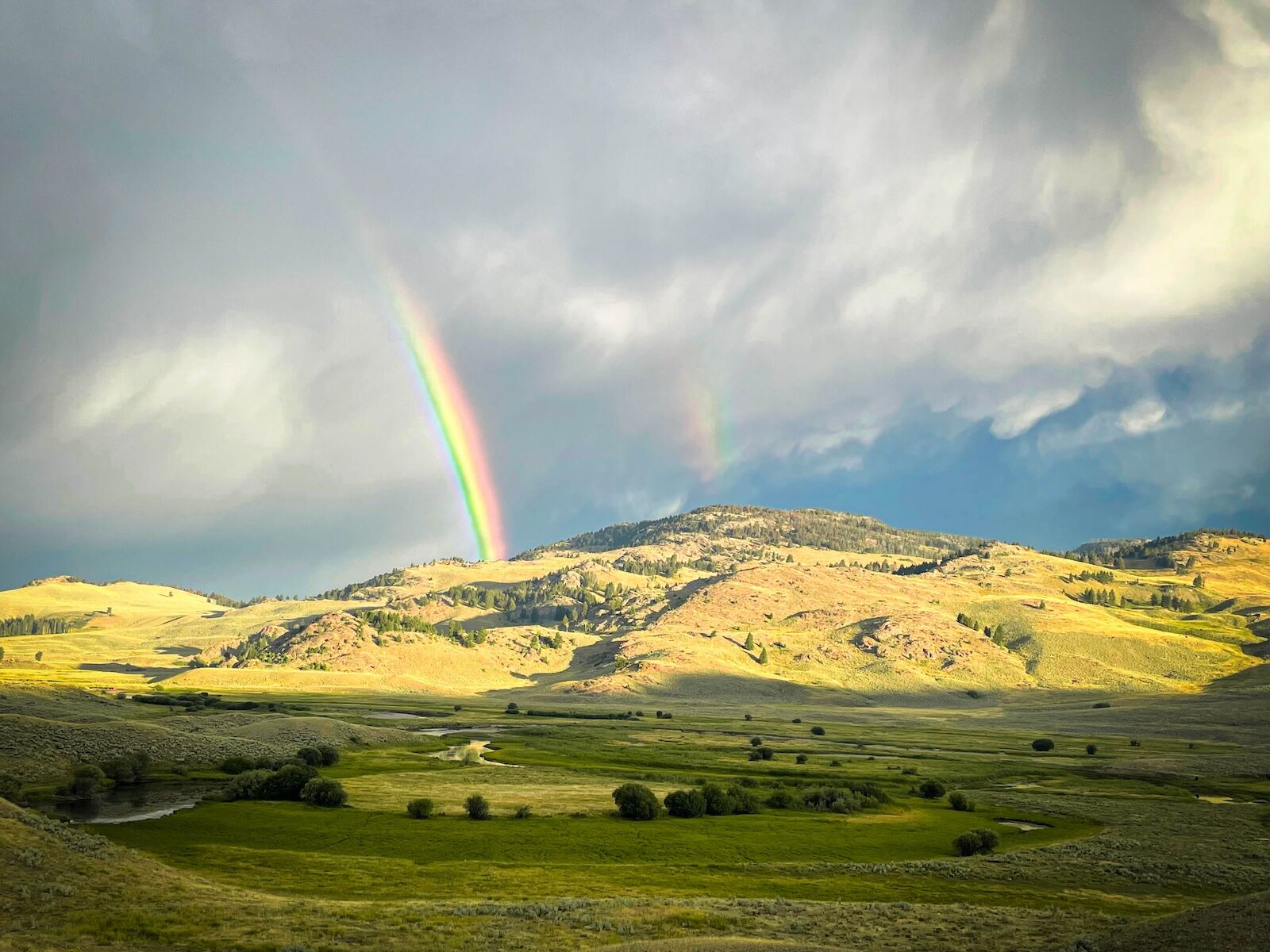 lamar valley rainbow