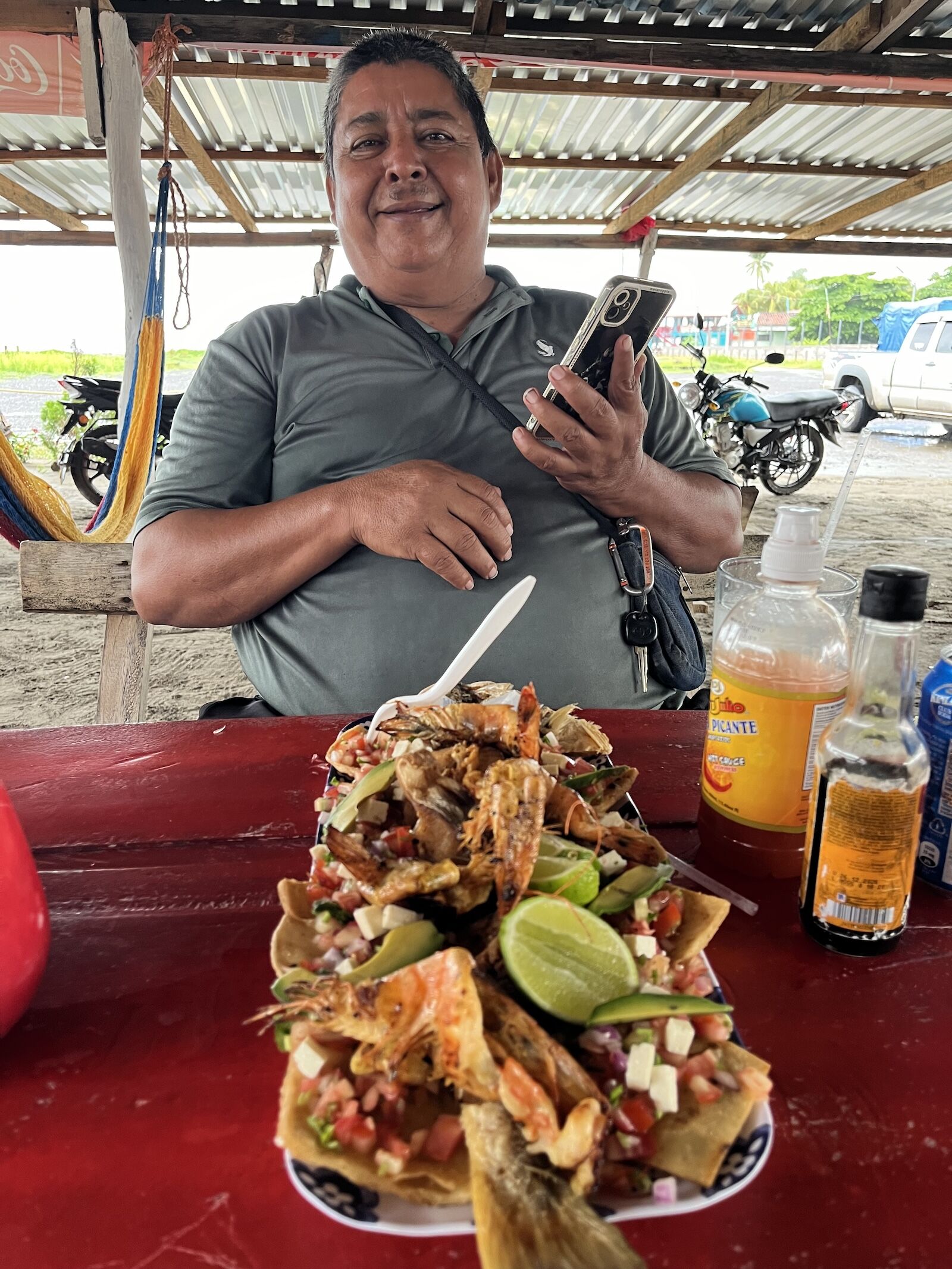 Rudy, a driver in el Cuco, el Salvador