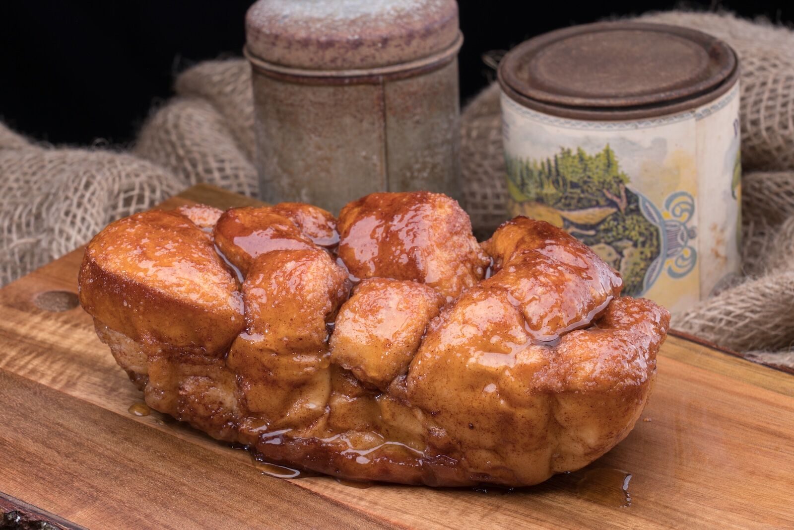 dollywood at christmas - cinnamon bread