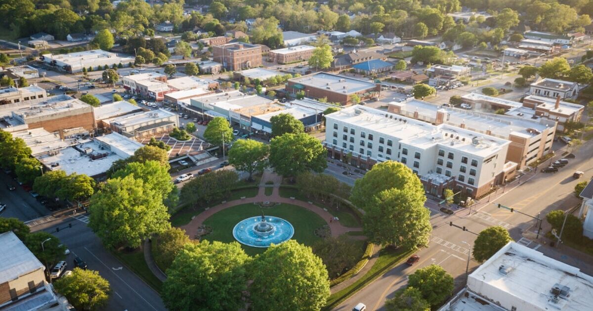 Where to Play, Eat, and Stay in LaGrange, GA, on a Family Getaway