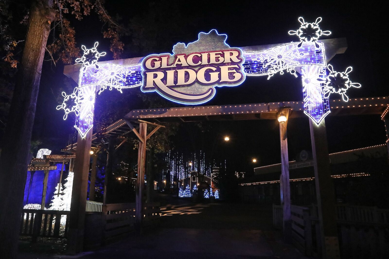 Glacier ride at Dollywood at Christmas