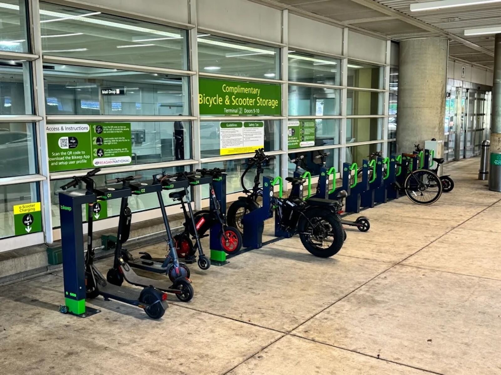 bikeep rack at reagan national airport