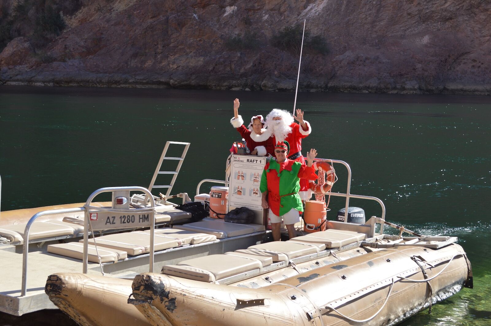 hoover dam rafting with santa