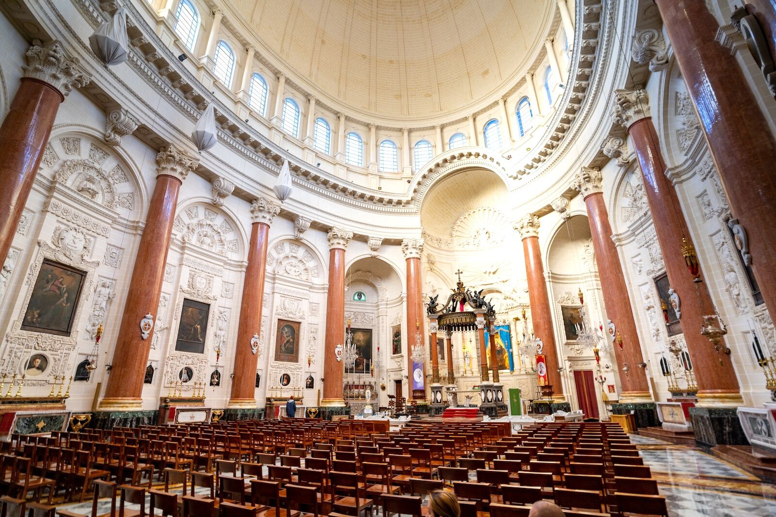 Valletta walking tour: Basilica of Our Lady of Mount Carmel