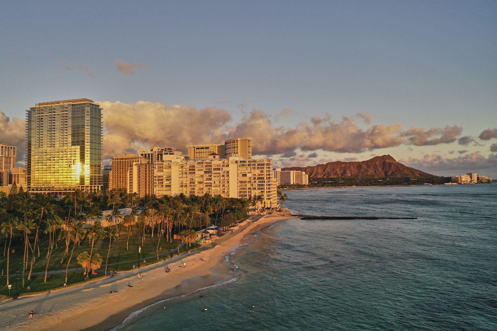 ka-la‘i-waikīkī-beach