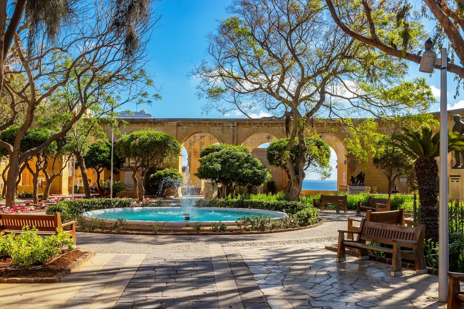 Walking tour of Valletta, Malta: Upper Barrakka Gardens