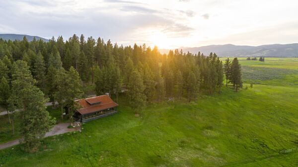 The Resort at Paws Up Montana Review: Live Like a Modern Professional ...