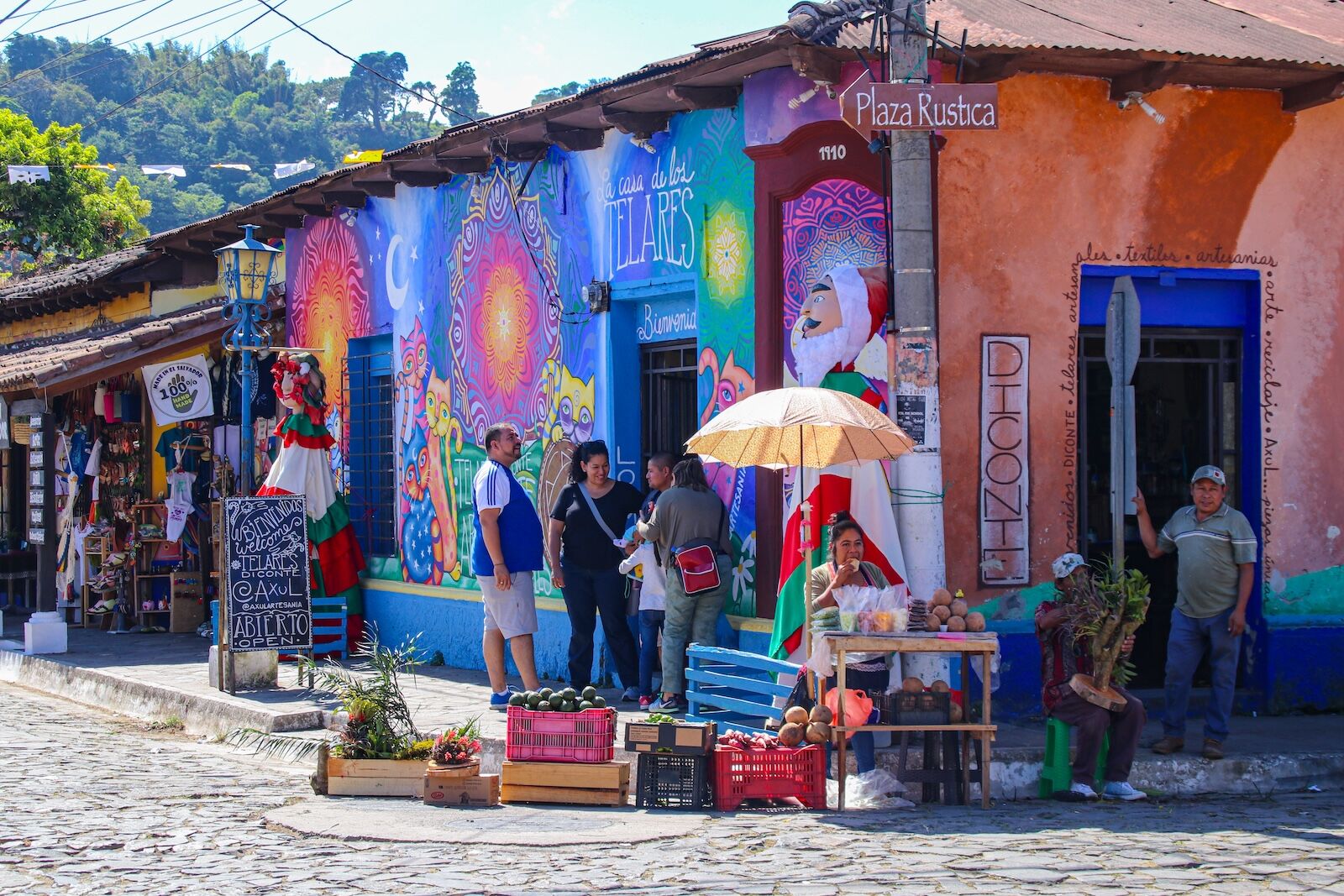 Ruta de las Flores, El Salvador - The people of El Salvador. Beautiful colorful graffiti store in Ataco.