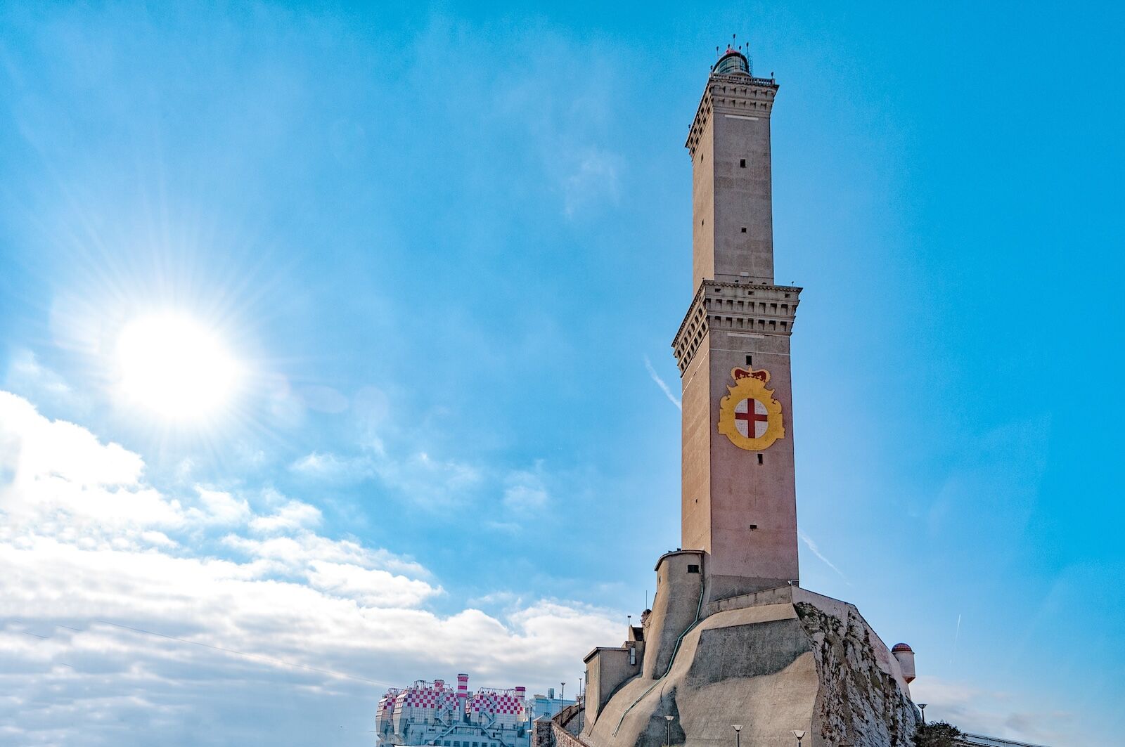 Walking tour of Genoa: Lighthouse or Lanterna di  Genoa