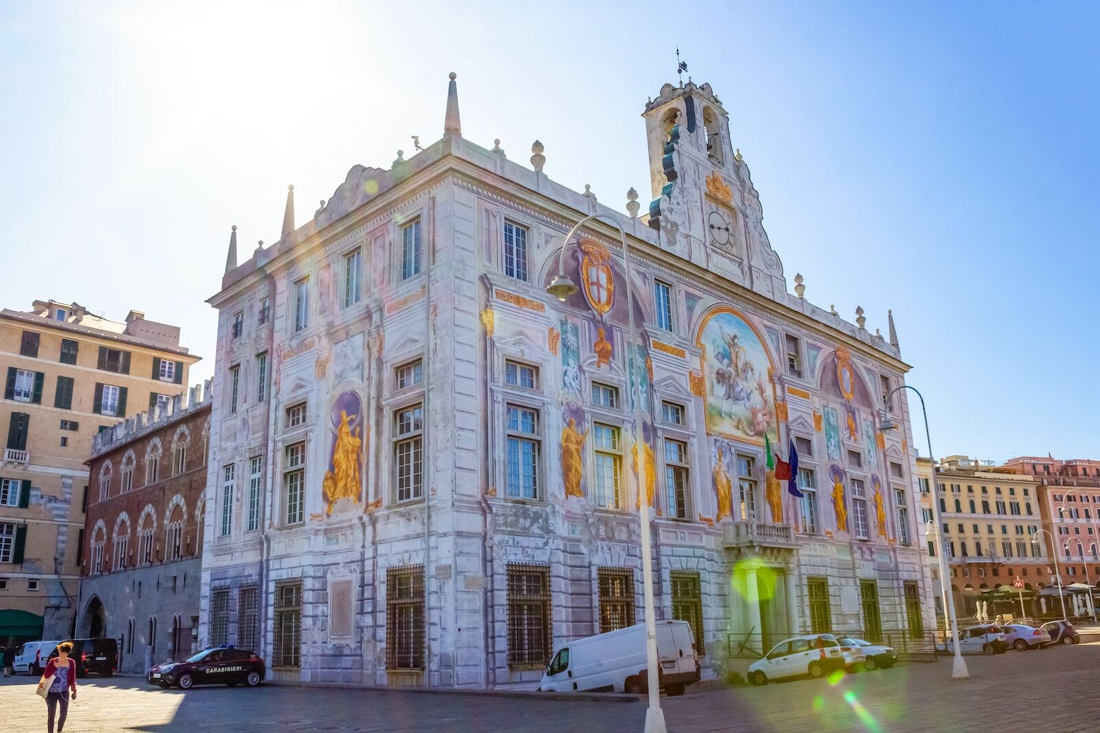 Walking tour of Genoa: Palazzo San Giorgio