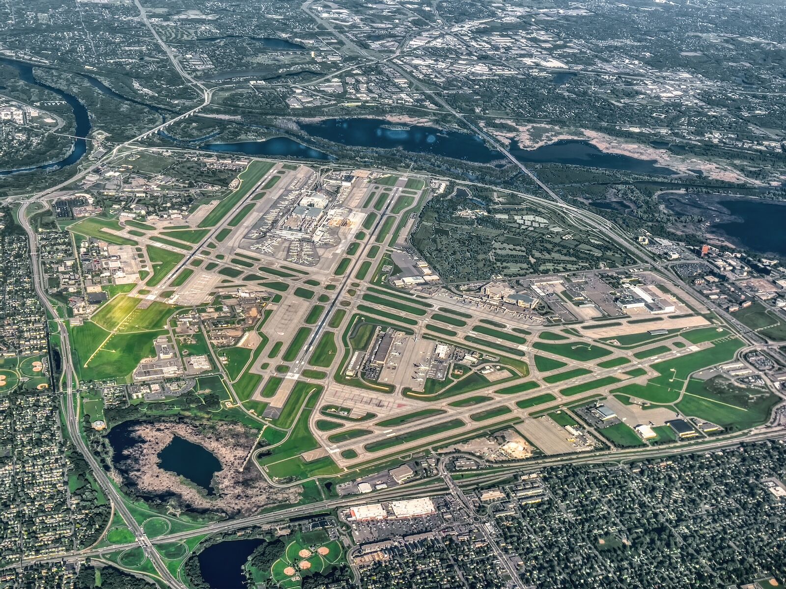 minneapolis-st. paul international airport