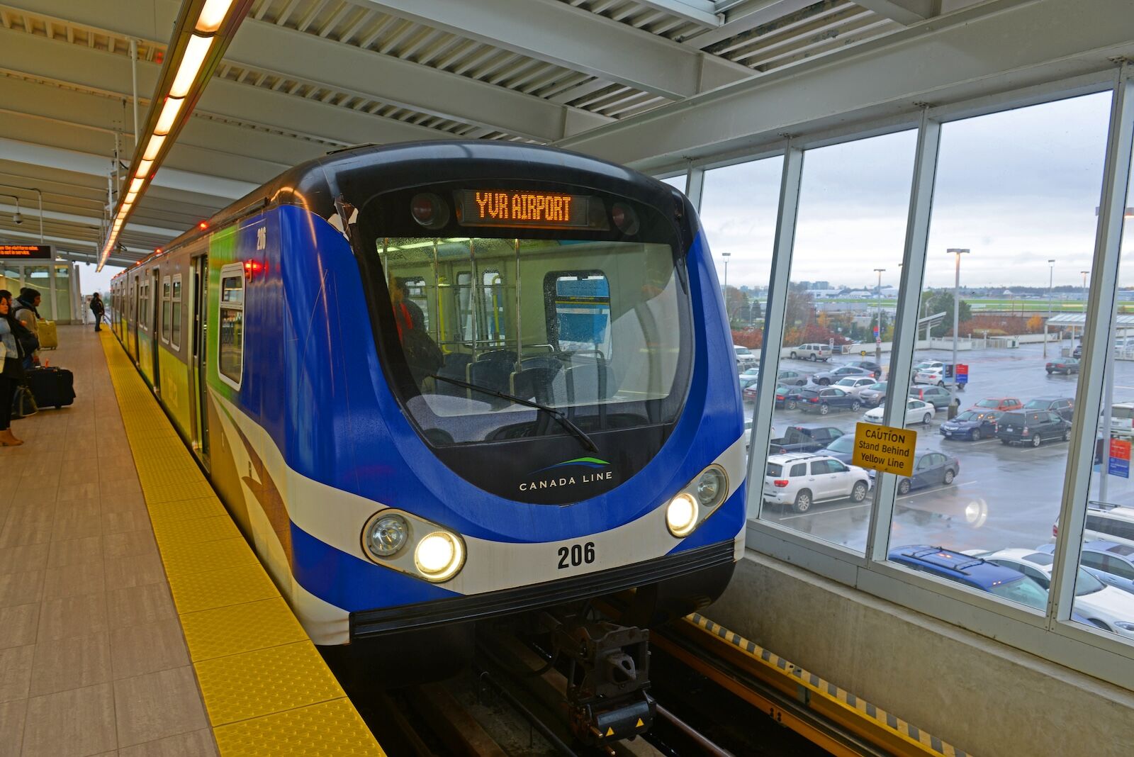 train heading to vancouver airport