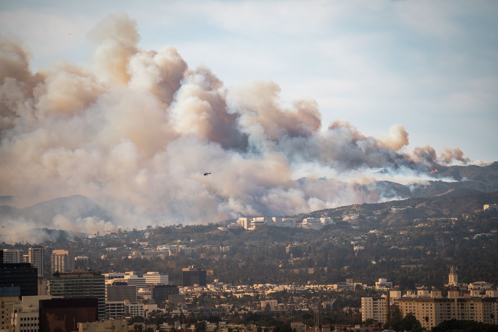 aerial shot of pacific palisades wildfire