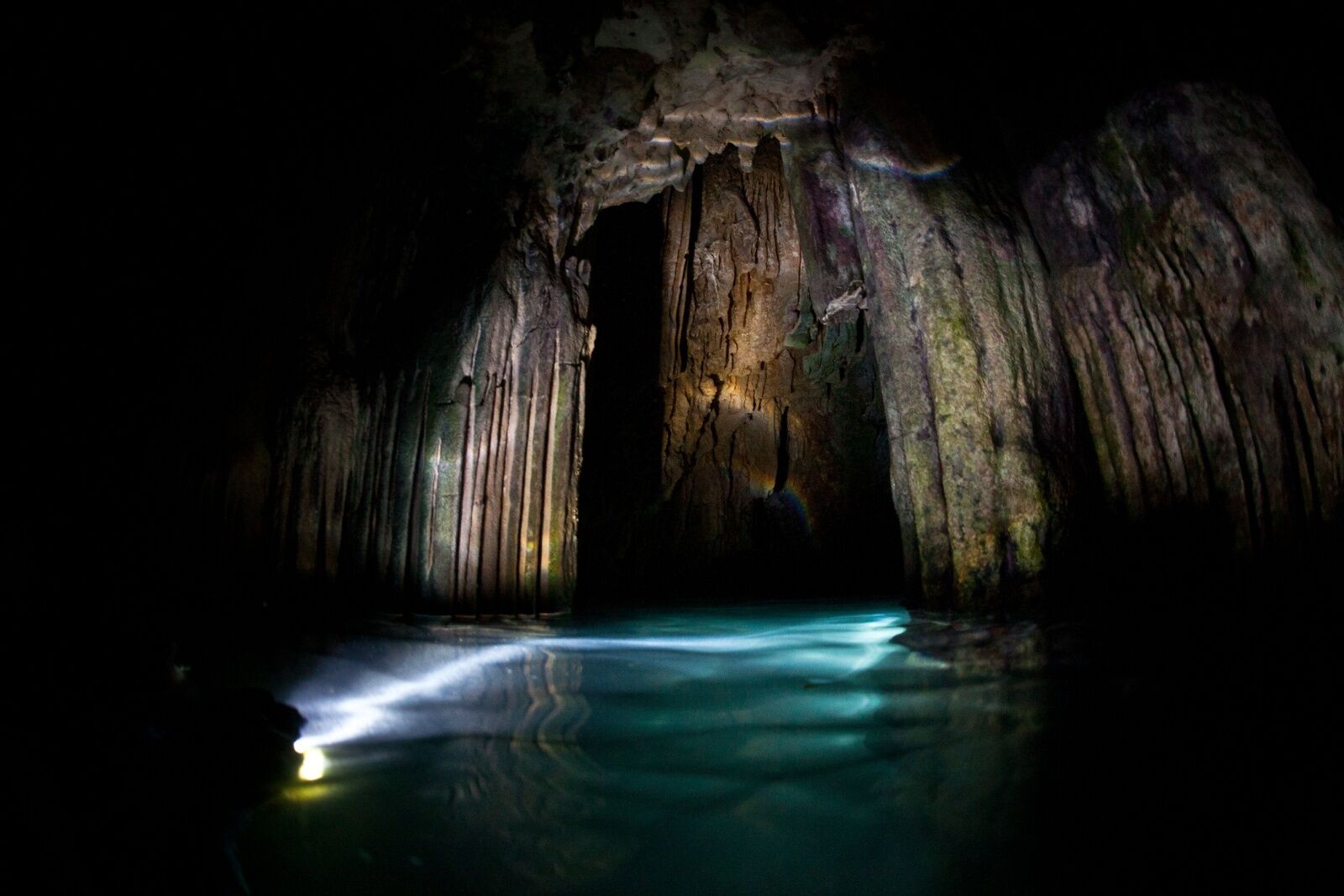 best cave diving - cave with pool beneath