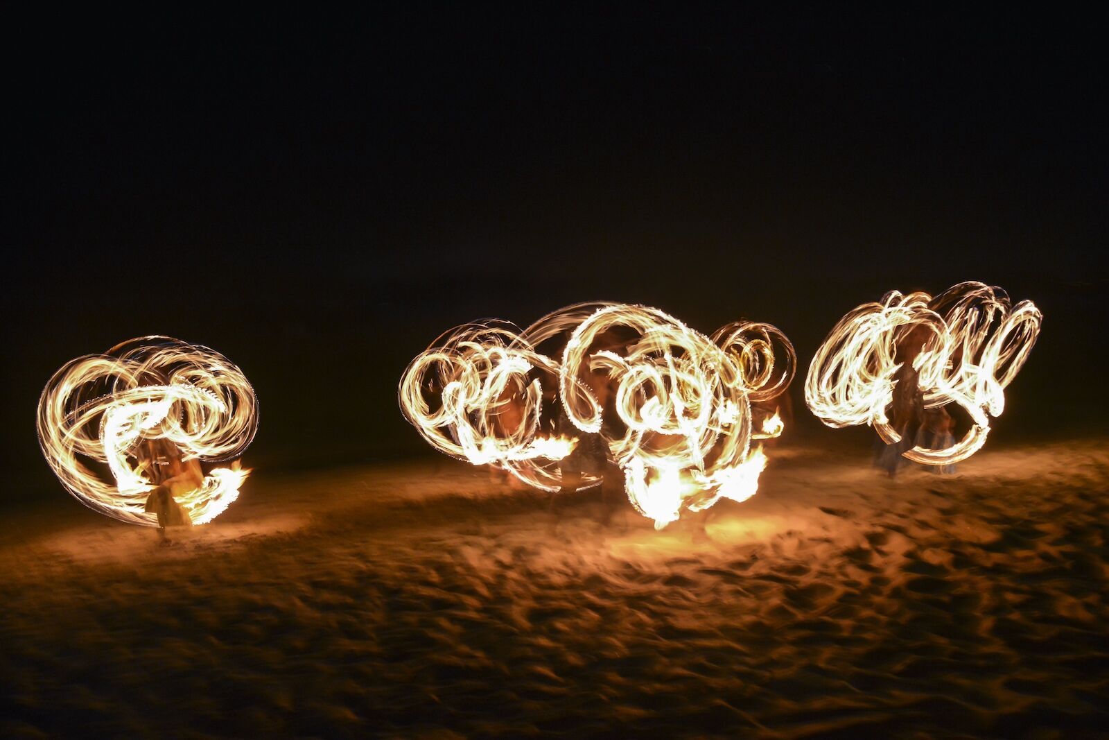 fijian fire show dancers