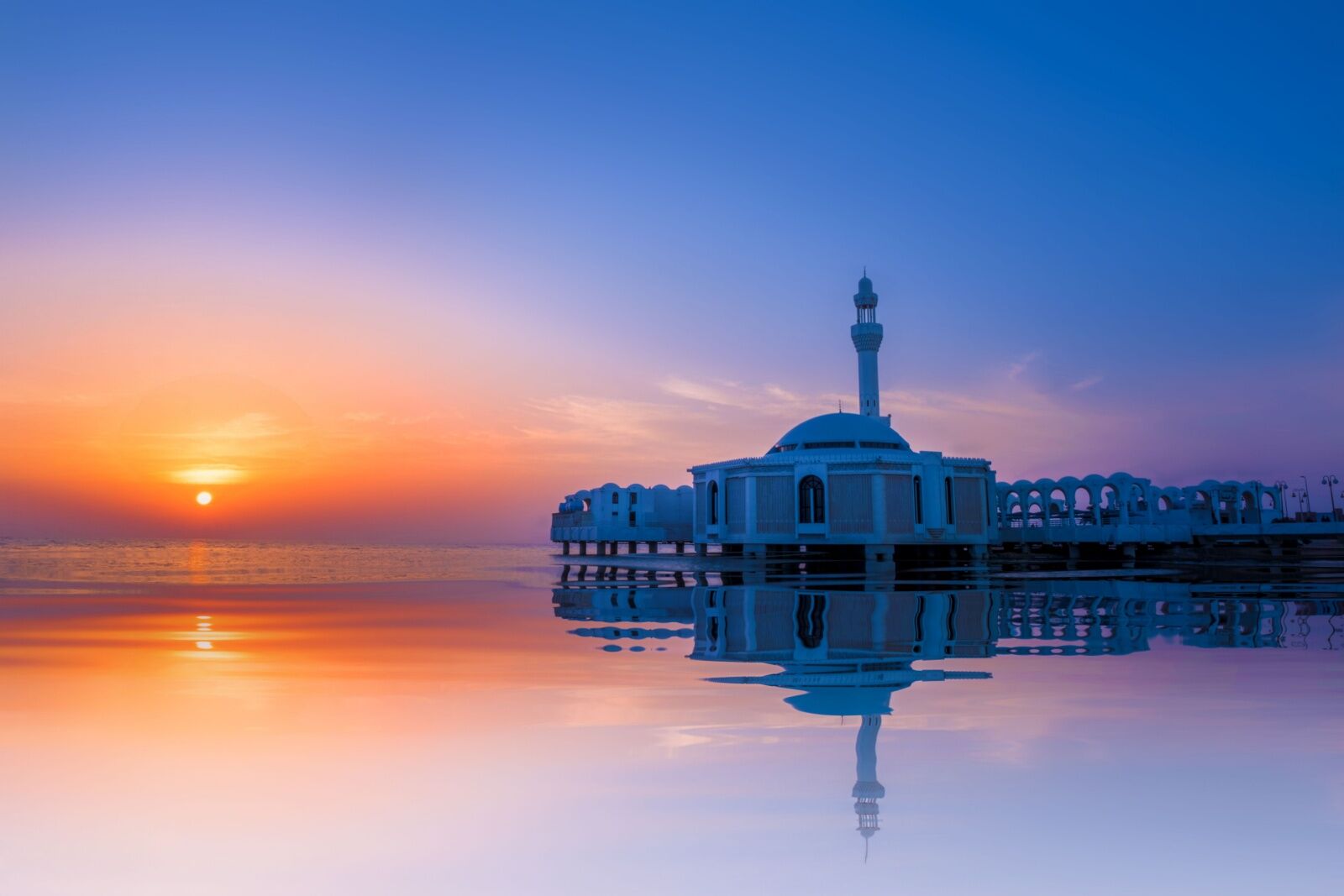 things to do in jeddah - floating mosque